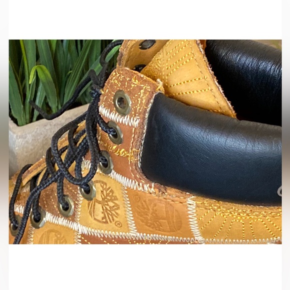 NEW Timberland Brown and Tan Embroidered Debossed Mens Boots Size 11 - Picture 14 of 16